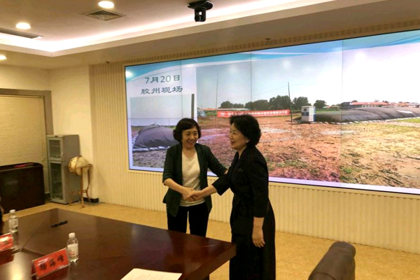 納米膜好氧發(fā)酵堆肥技術研討會在山東青島成功舉行 納米膜好氧發(fā)酵堆肥技術研討會在山東青島成功舉行